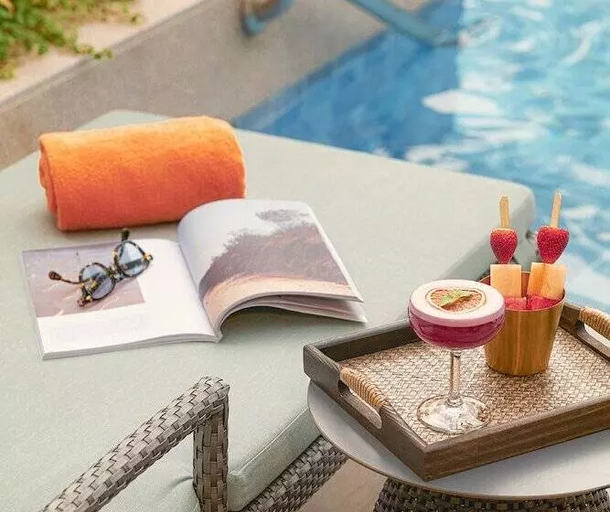 Resorts World Sentosa   Hotel Ora