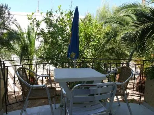 Отель Senia Studios