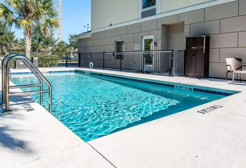 Hotel Sleep Inn & Suites University Shands