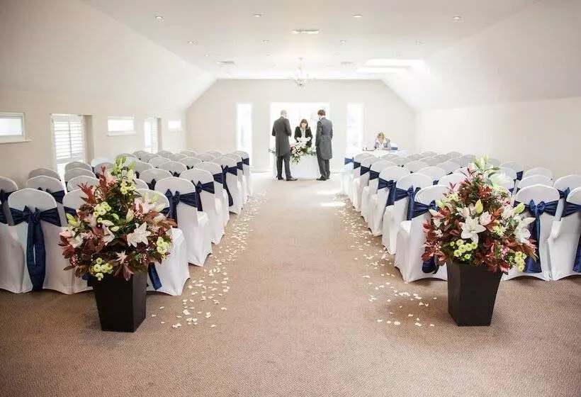 호텔 The Kings Arms