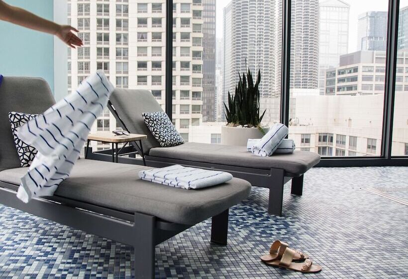 בית מלון כפרי The Royal Sonesta Chicago River North