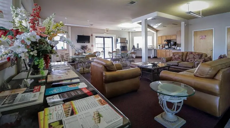ホテル University Inn & Suites