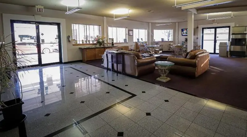 ホテル University Inn & Suites