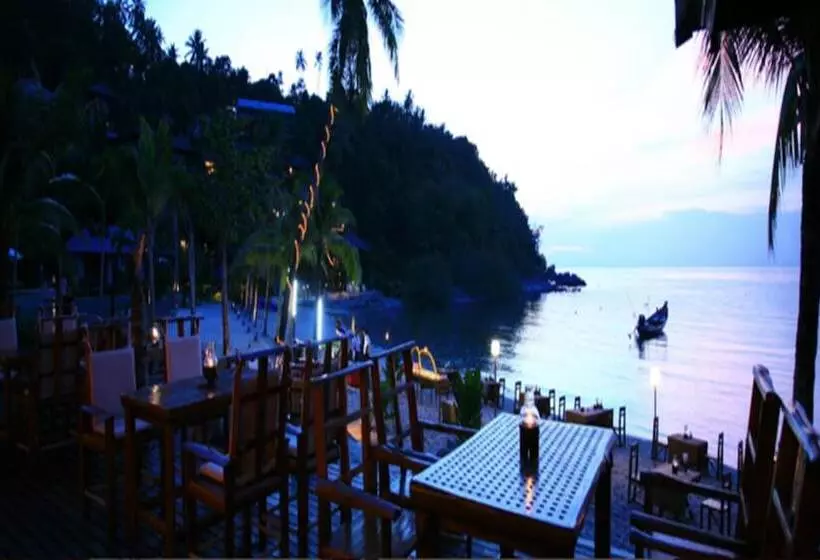 Salad Buri Resort Sha Extra Plus