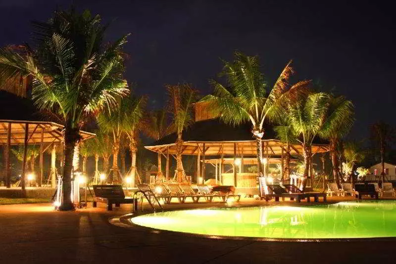 Siam Society Beach Resort