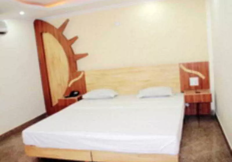 בית מלון כפרי Aman Palace