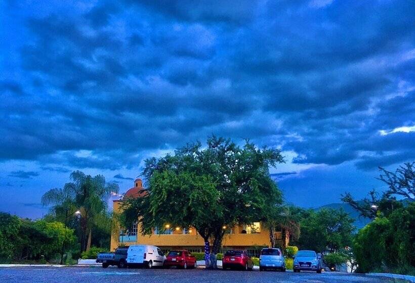 Отель Antiguo Fortin