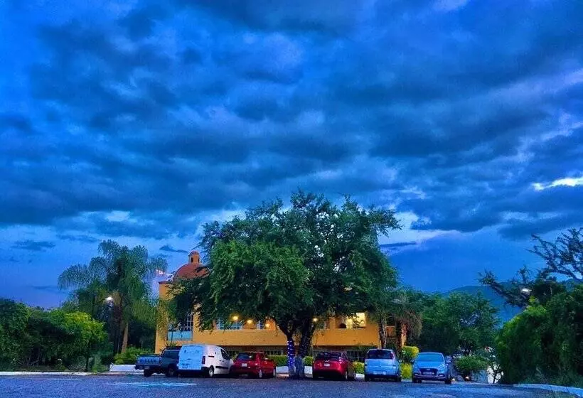 فندق Antiguo Fortin