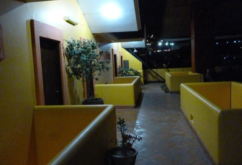 Отель Antiguo Fortin