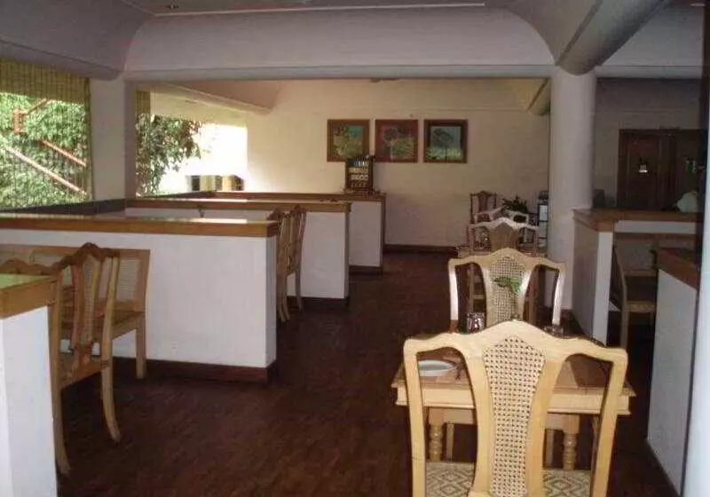 ホテル Cardamom County By Xandari