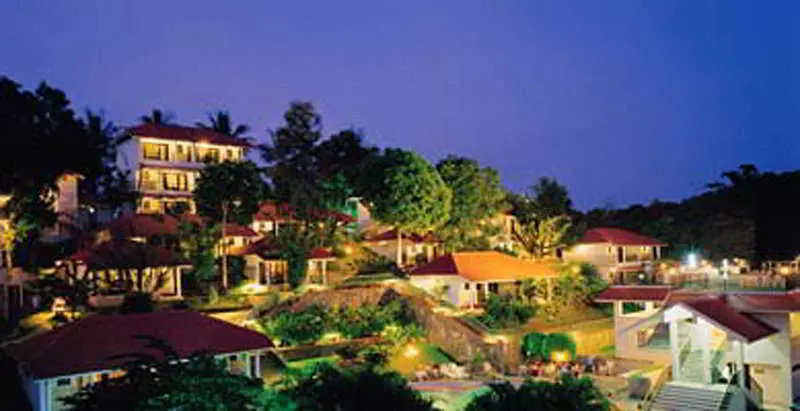 ホテル Cardamom County By Xandari