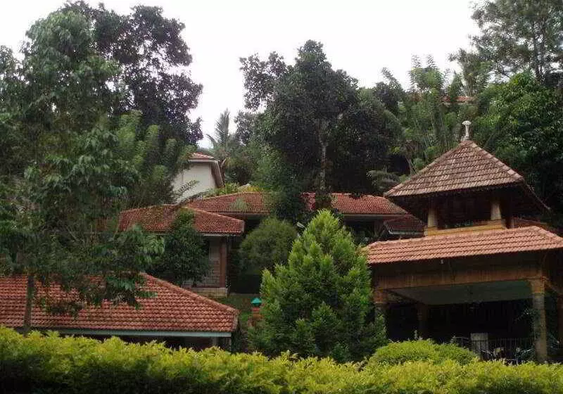 ホテル Cardamom County By Xandari