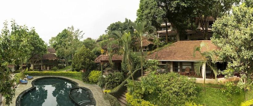 ホテル Cardamom County By Xandari