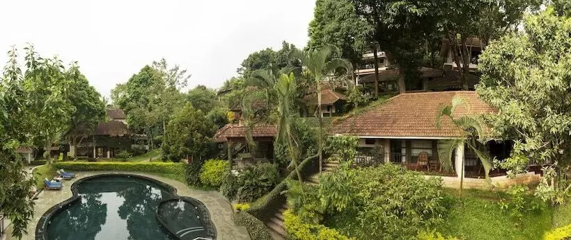 ホテル Cardamom County By Xandari