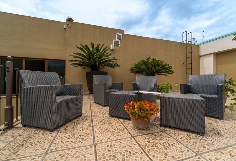 Hotel Casa De Las Flores