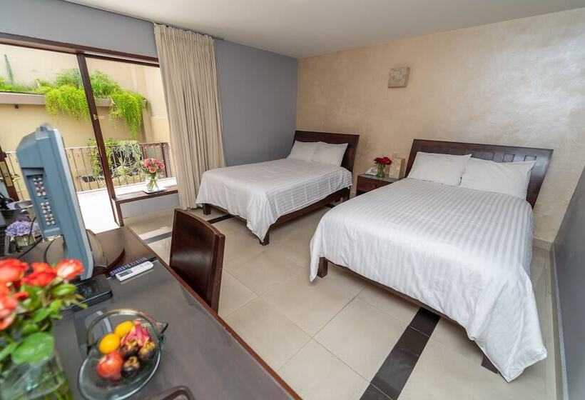 Hotel Casa De Las Flores