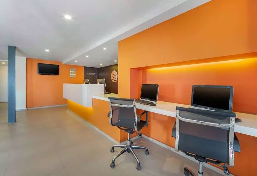 هتل Comfort Inn San Luis Potosi