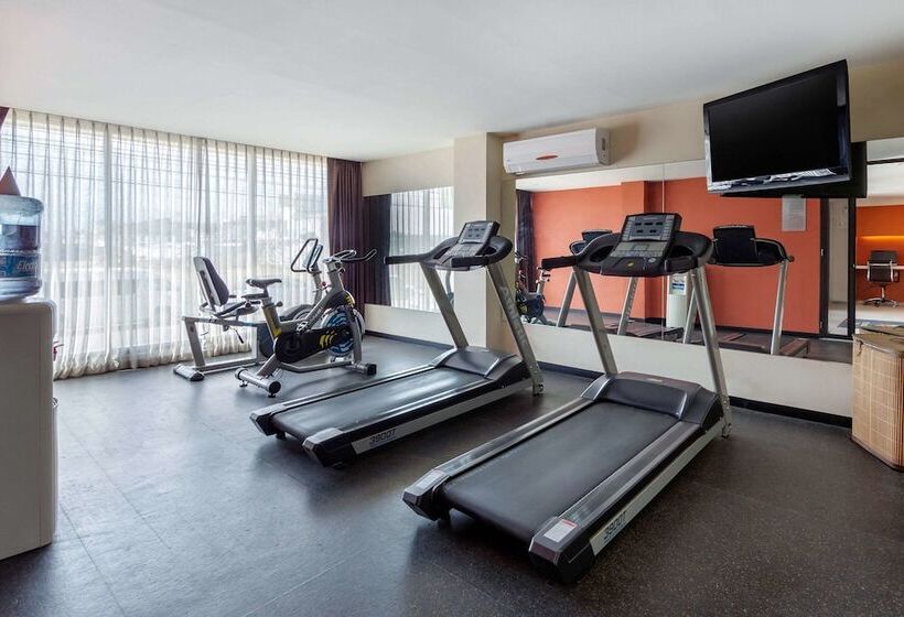 فندق Comfort Inn San Luis Potosi