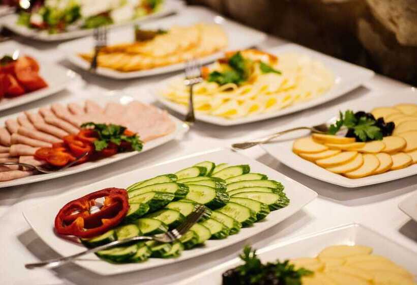 בית מלון כפרי Eden