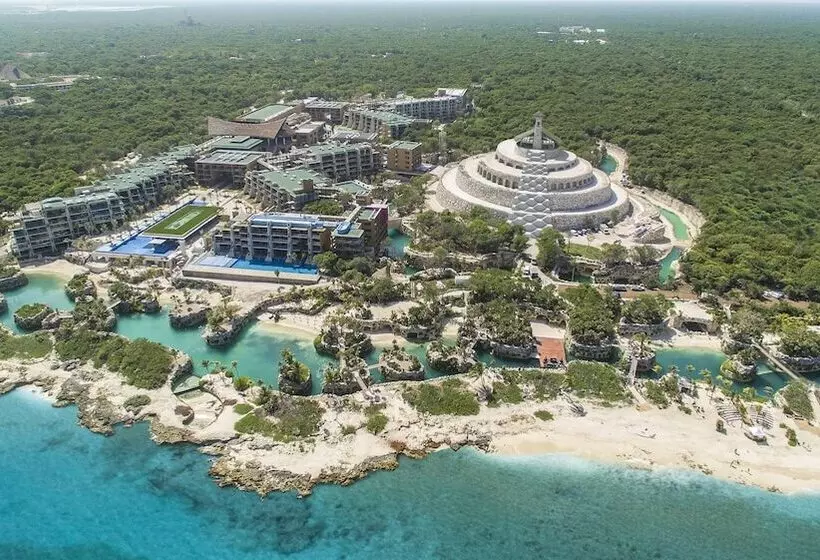 In Fashion Hotel & Spa