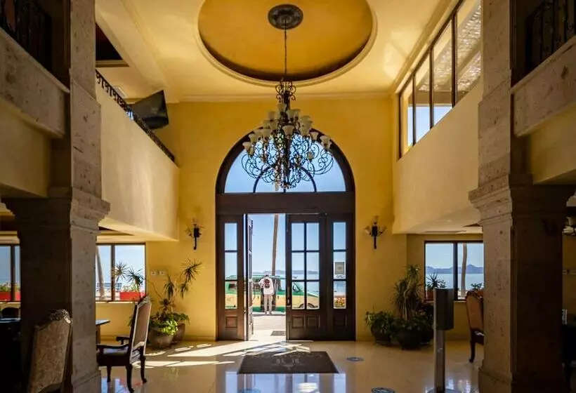 Hotel La Mision Loreto