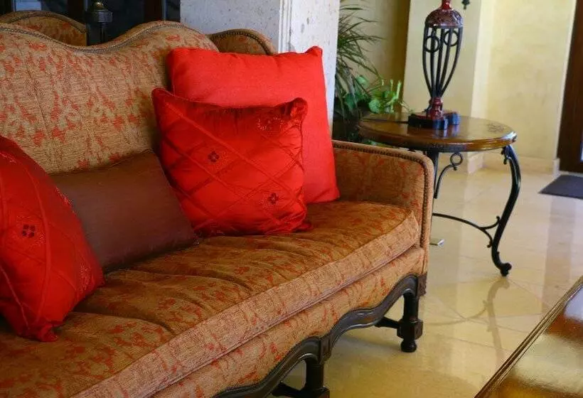 Hotel La Mision Loreto