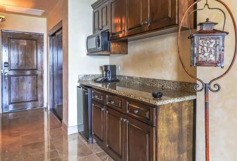 Hotel La Mision Loreto