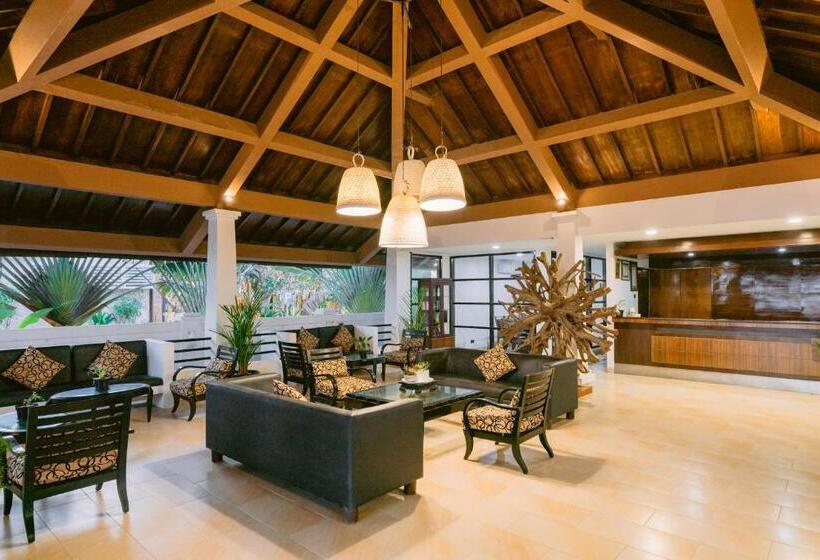 ホテル Legong Keraton Beach