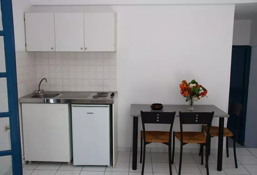 Mika Villas & Suites