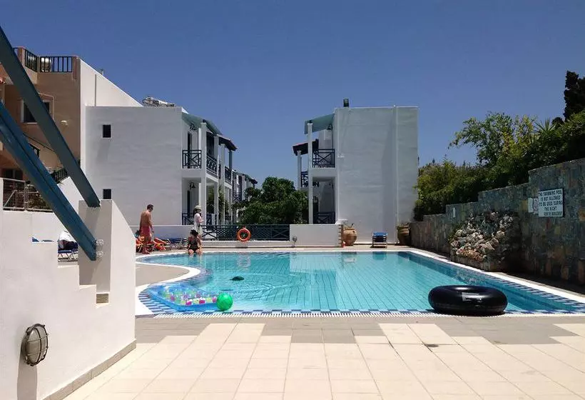 Mika Villas & Suites