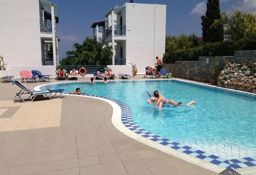 Mika Villas & Suites