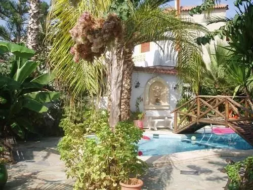 Hotell Minoa Apartments