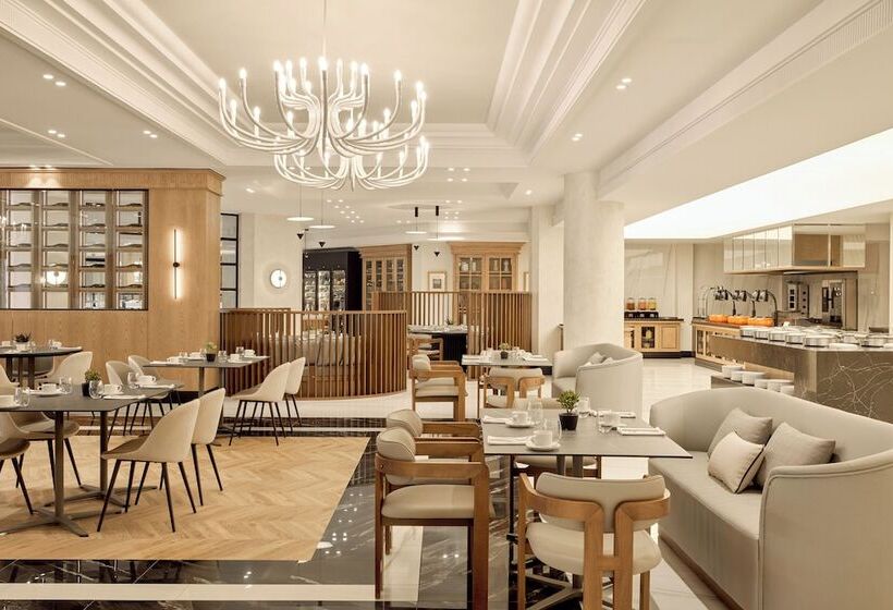 هتل Minoa Palace Resort