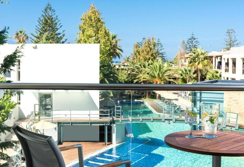 בית מלון כפרי Minos Mare Royal