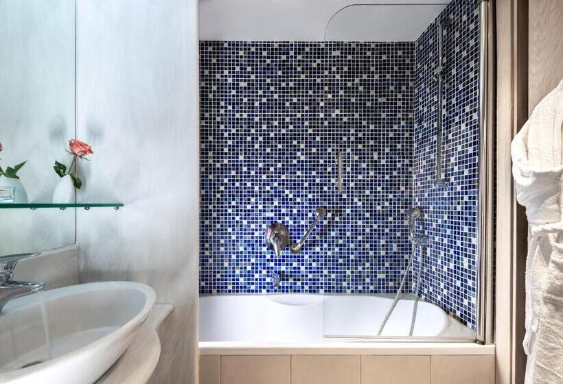 בית מלון כפרי Minos Mare Royal