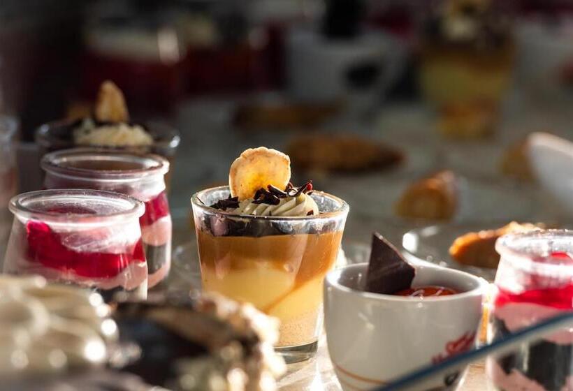 בית מלון כפרי Minos Mare Royal