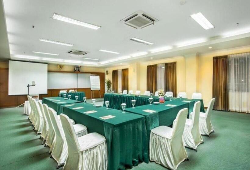 בית מלון כפרי Nalendra