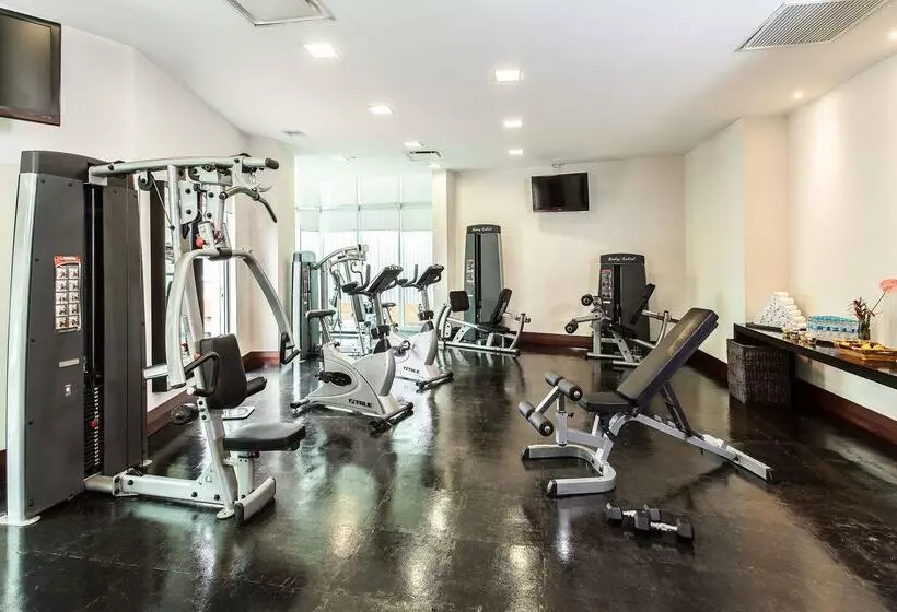 호텔 NH Collection Guadalajara Providencia