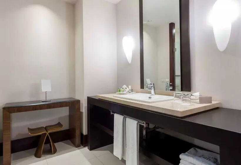 호텔 NH Collection Guadalajara Providencia