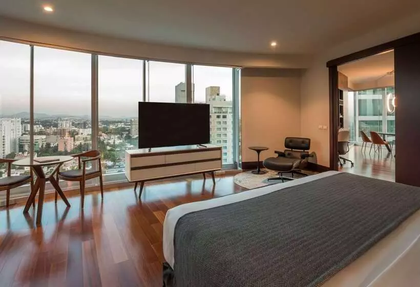 호텔 NH Collection Guadalajara Providencia