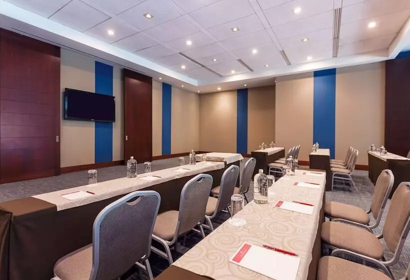 호텔 NH Collection Guadalajara Providencia