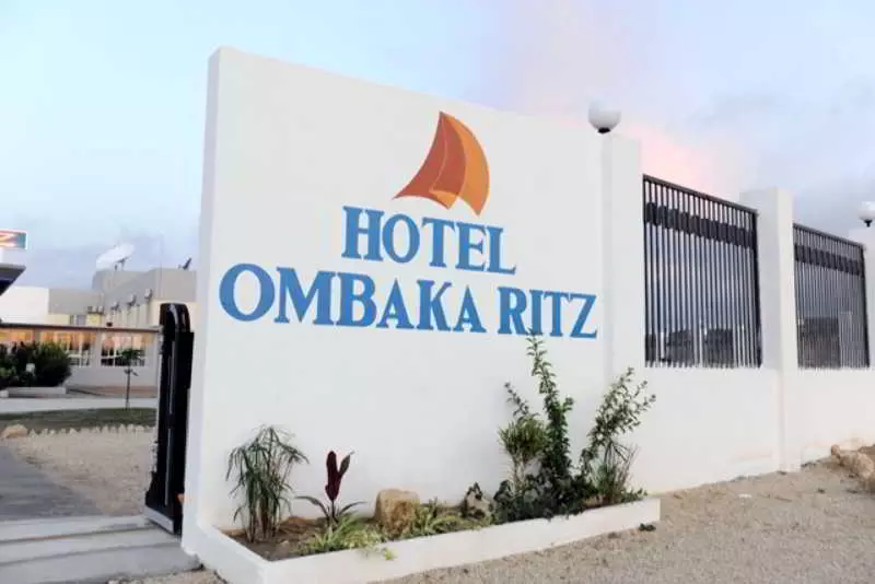 Hotell Ombaka Ritz