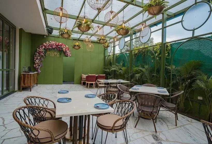 호텔 Royal Orchid Central Jaipur, Bani Park