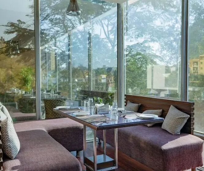 호텔 Royal Orchid Central Jaipur, Bani Park