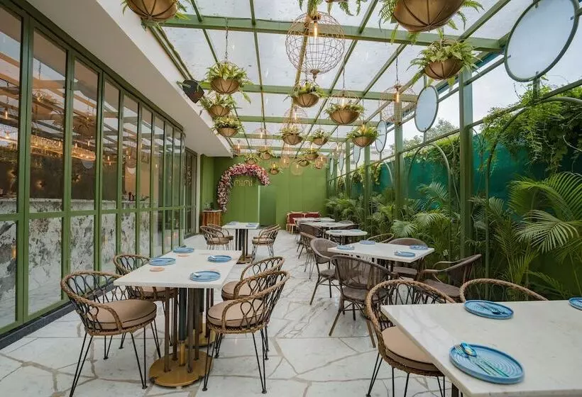 호텔 Royal Orchid Central Jaipur, Bani Park