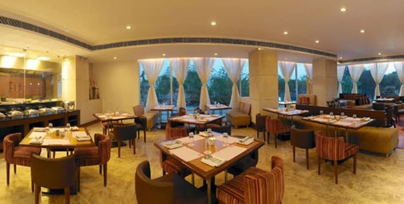 בית מלון כפרי Royal Orchid Central Jaipur, Bani Park