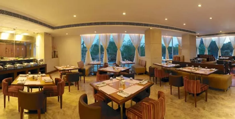 호텔 Royal Orchid Central Jaipur, Bani Park