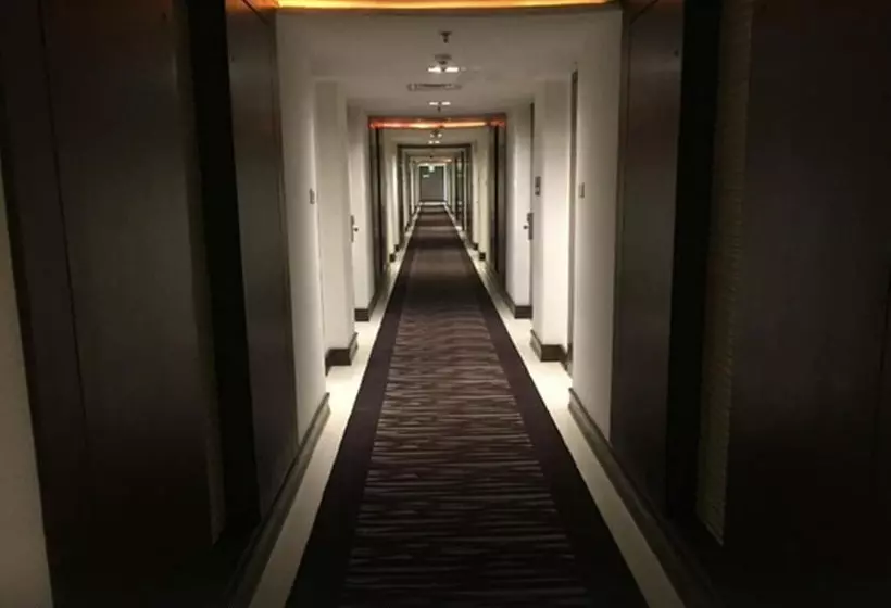 Отель Royal Orchid Central Pune