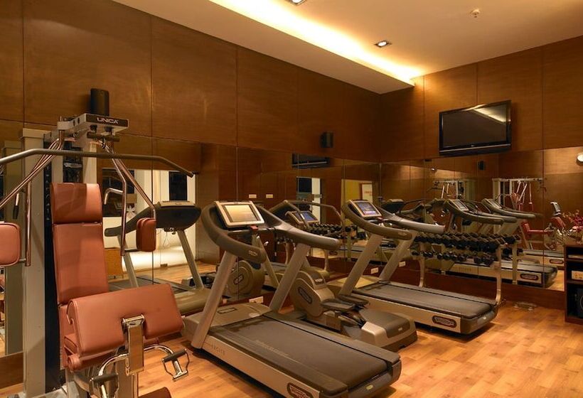 هتل Royal Orchid Central Pune