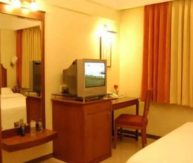 Отель Solitaire